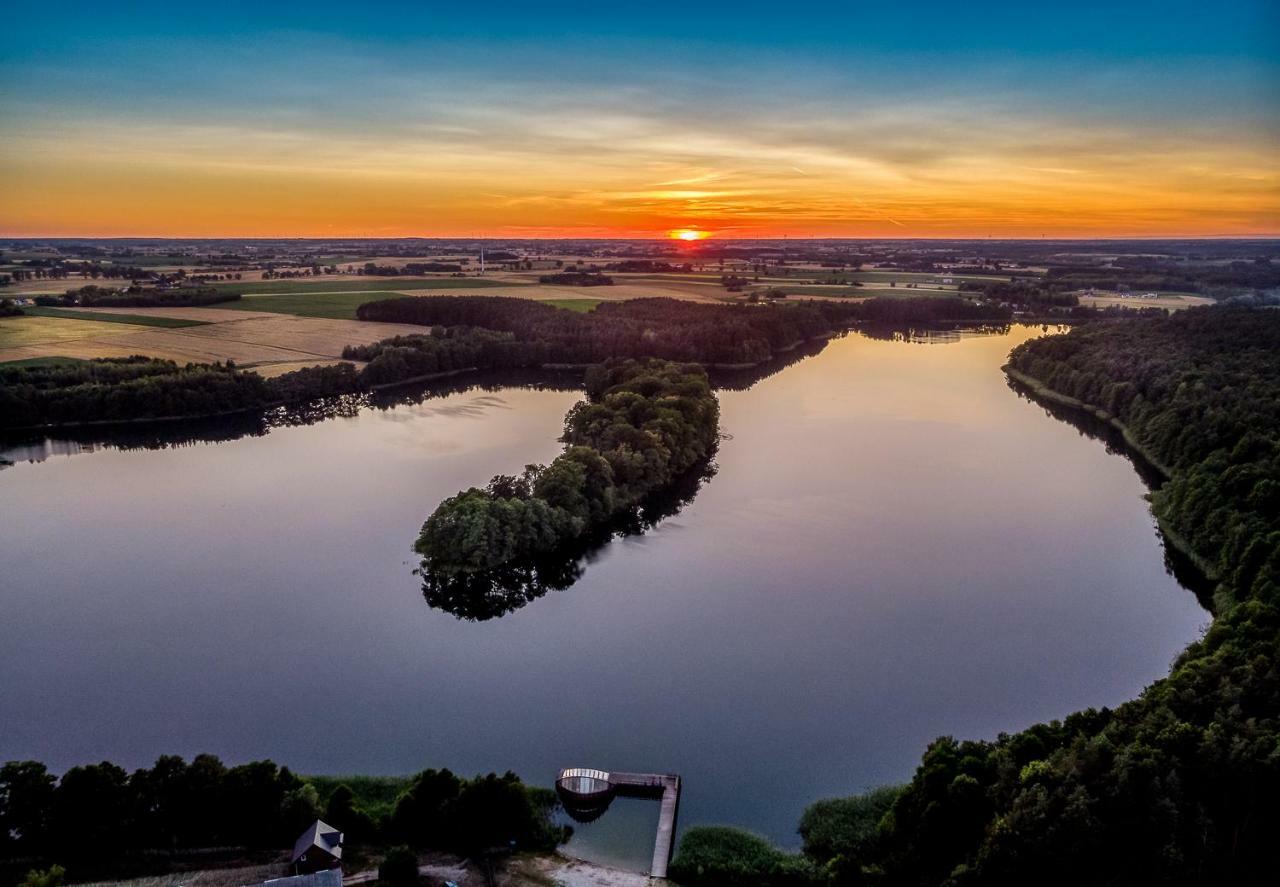 Pensjonat Dworek Polski Chojno  Exterior foto