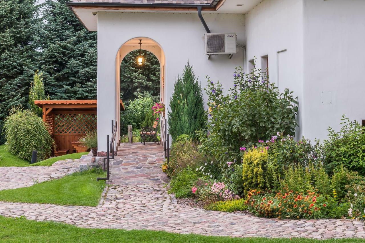Pensjonat Dworek Polski Chojno  Exterior foto